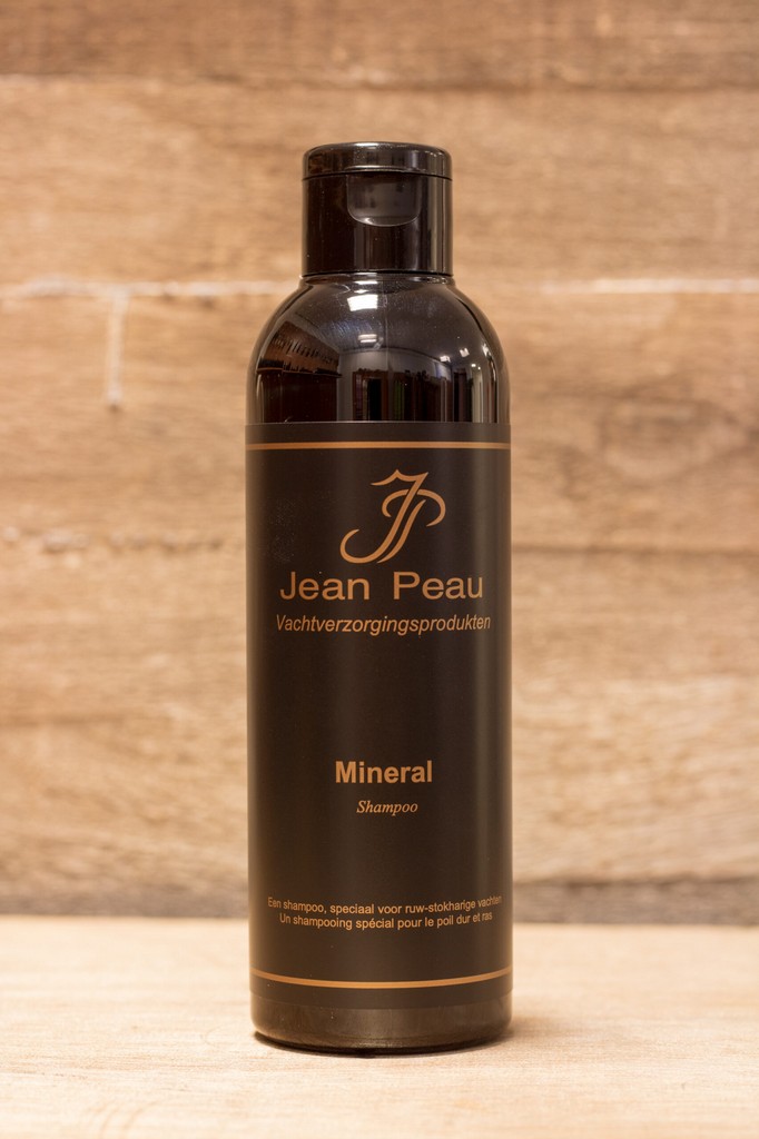 Mineral shampoo
