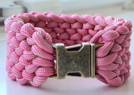 Paracord Armband Conquistador Roze met metalen sluiting