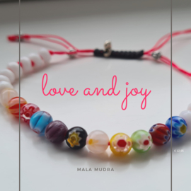 Bloemen armband, Love and Joy