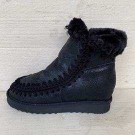 Metallic glans boots zwart