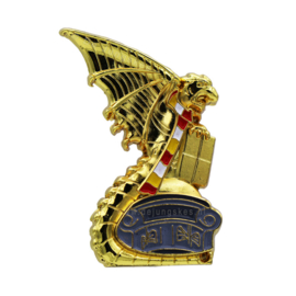 Pin De gouden draak met sjaal