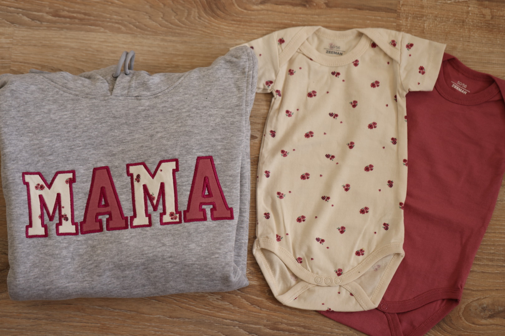 MAMA Hoodie