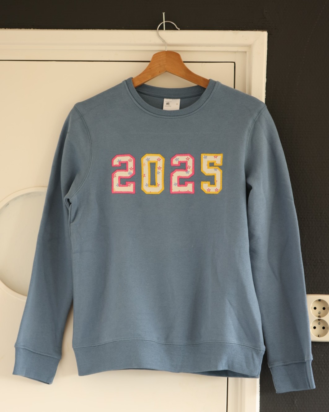 MAMA Sweatshirt