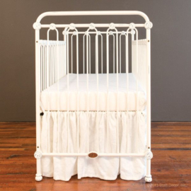 Bratt Decor Joy baby crib distressed white