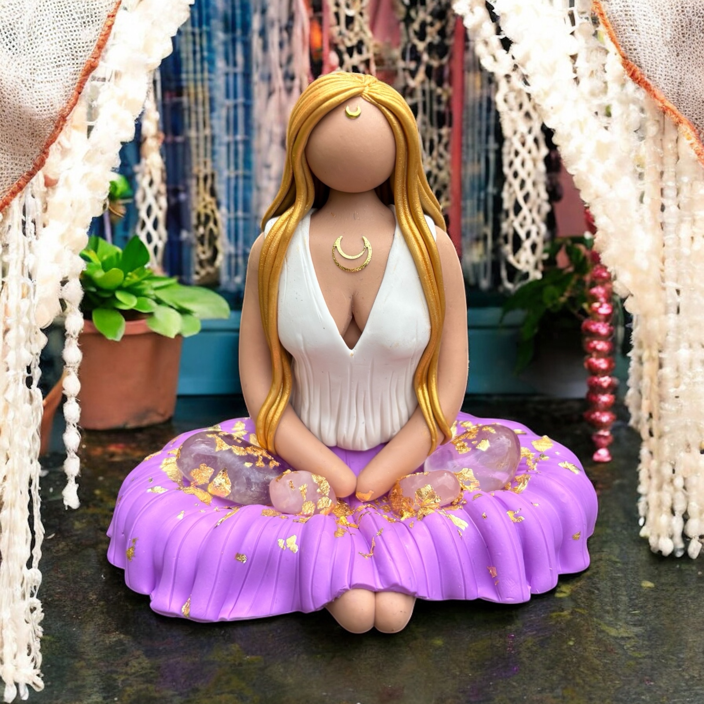 Gylden Goddess