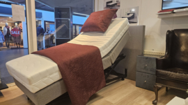 Boxspring met hooglaag functie