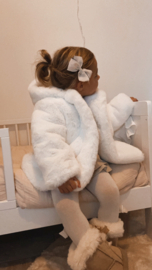 Fur Coat Ivory | Camellia | Sophie