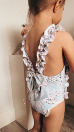 Blauw bloemetjes badpakje | Camellia Boutique | Blue roses