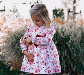 Jurkje Burgundy  | Flowers | Camellia Boutique
