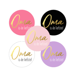 Sticker oma is de liefste - roze goud paars zwart wit goud - 4 cm - 10 stuks