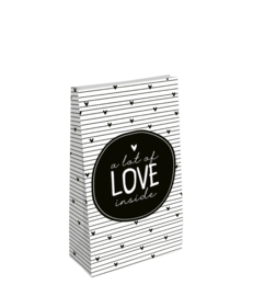 Kraft Papieren zak | A lot of love inside | 14x8x26cm