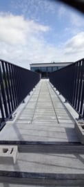 Terras op tegeldragers
