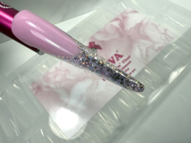 DIVA Dual Form + Nail Russian Almond met Inlay