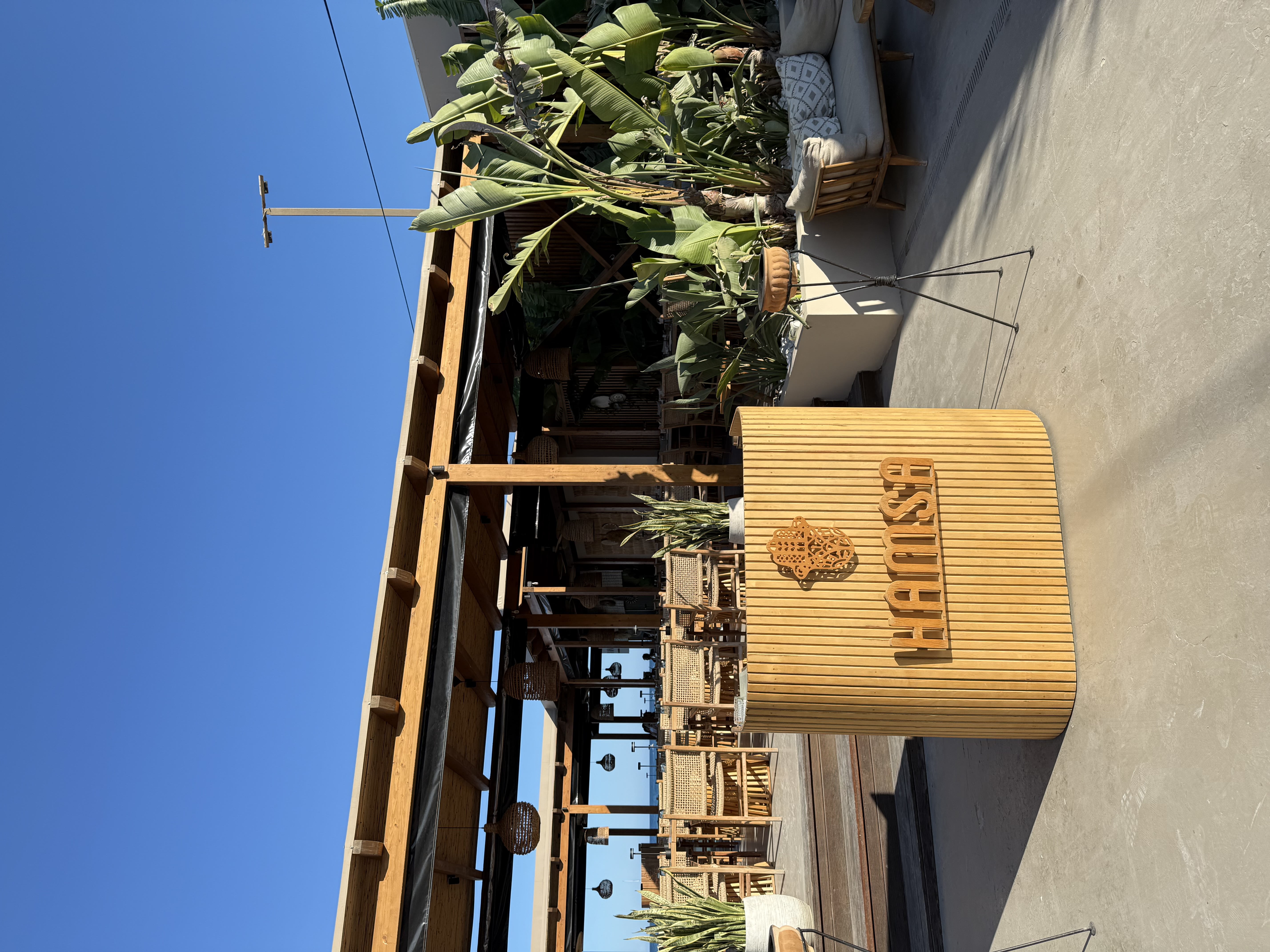 Beachclub Hamsa