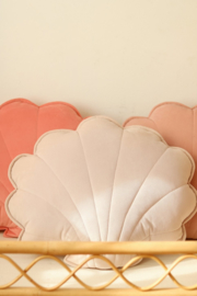 XL Velvet sierkussen schelp, 'Powder Pink' -MoiMili