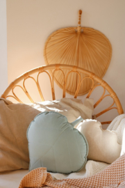 Velvet leaf pillow "powder mint"