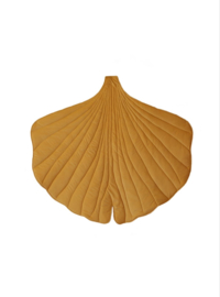 Ginkgo leaf quilted mat "Honey"