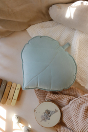 Velvet leaf pillow "powder mint"