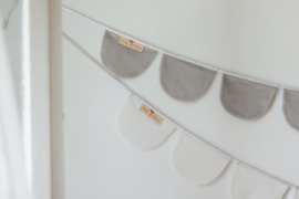 Slinger "Silver Pearl"Half Moon