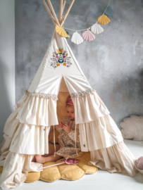 Tipi Tent 'Volants'