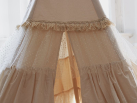 Tipi Tent 'Shabby Chic'