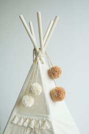Tan Tipi Pom Pom