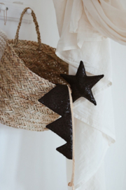 TOVER SETS/ VERKLEED KLEDING