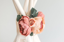 Peony Garland