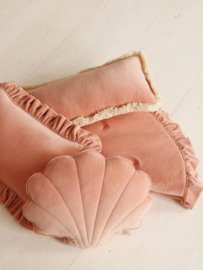 Soft Velvet sierkussen schelp, 'Apricot' -MoiMili