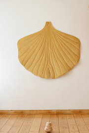 Ginkgo leaf quilted mat "Honey"