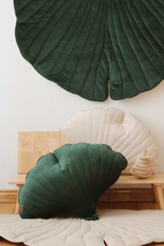 Ginkgo leaf pillow "Green"