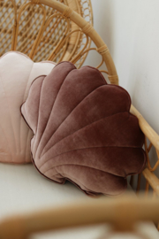 Velvet sierkussen schelp, 'Cosmic Pearl' -MoiMili