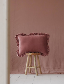 Velvet frills sierkussen , 'Dirty Pink' -MoiMili