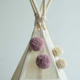 Lilac Tipi Pom Poms
