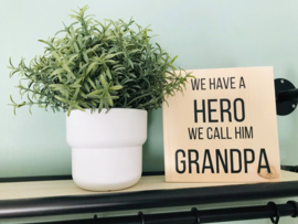 HOUTEN VIERKANT | We have a hero