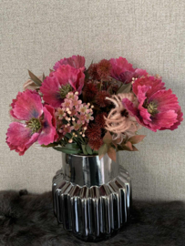 Boeket met lila poppy's, roze en roestbruine tinten