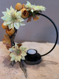 Ronde cirkel met theelichthouder op marmeren voet