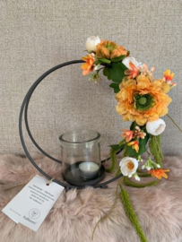 Kandelaar met oranje, witte en groene tinten