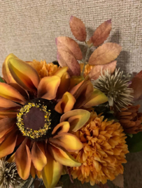 Herfststuk met oker, oranje en bruine tinten