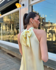 Calypso Dress botergeel / uitverkocht