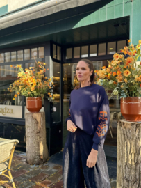 Aimée sweater black rose Antwerp
