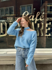 C. Chloe knit ciel / uitverkocht