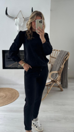 YESS -  Sweater - Zwart