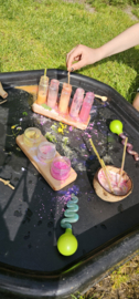 Potionhouder met potjes