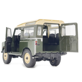 Landrover Series 3 88 safari roof deep bronze green, schaal 1:32