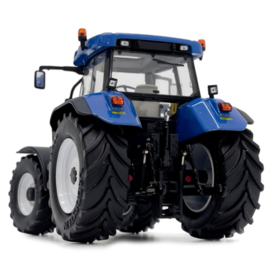 New Holland T7550 tractor, schaal 1:32