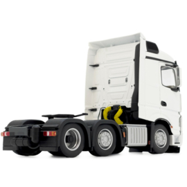 Mercedes-Benz Actros Streamspace truck 6x2, schaal 1:32