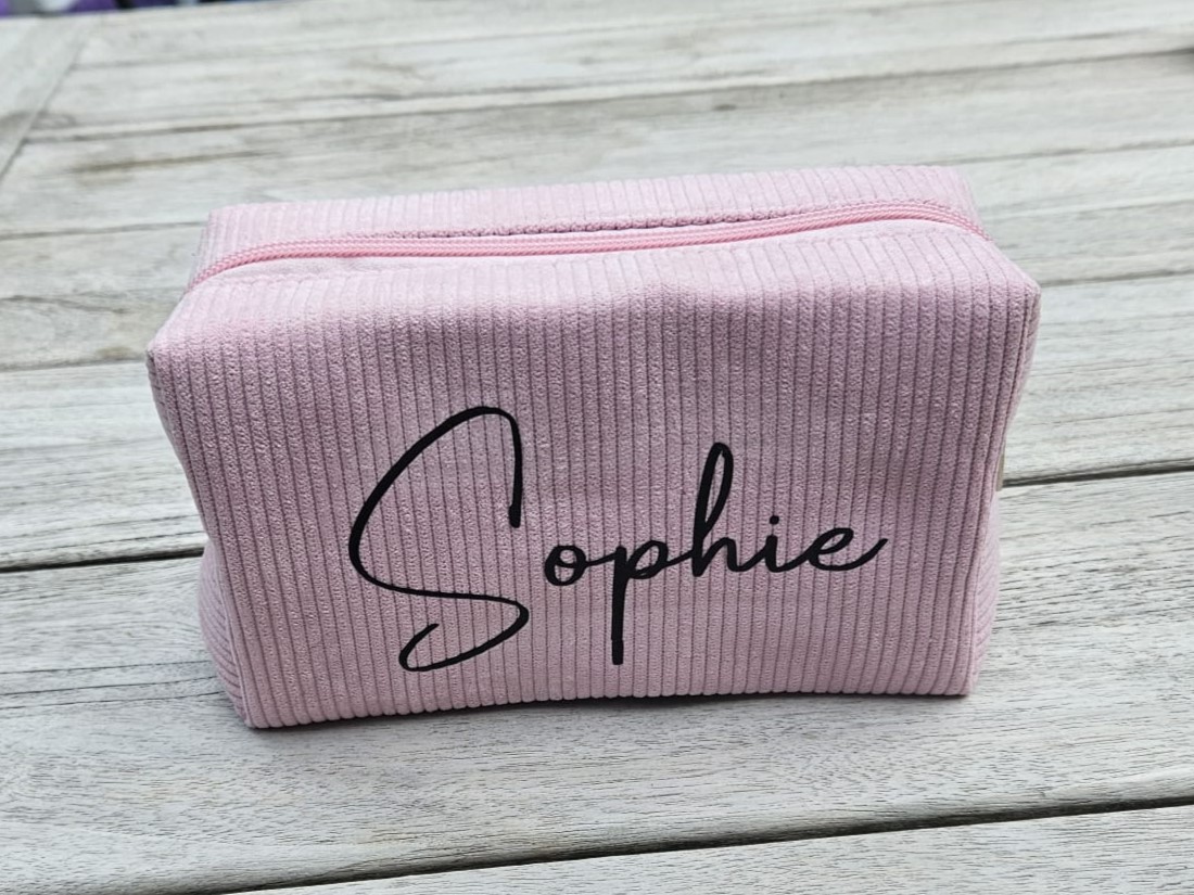 Toilettas met Naam – Compact & Persoonlijk