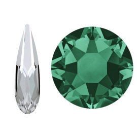 Aurora Raindrop A4331 Emerald 10x3mm