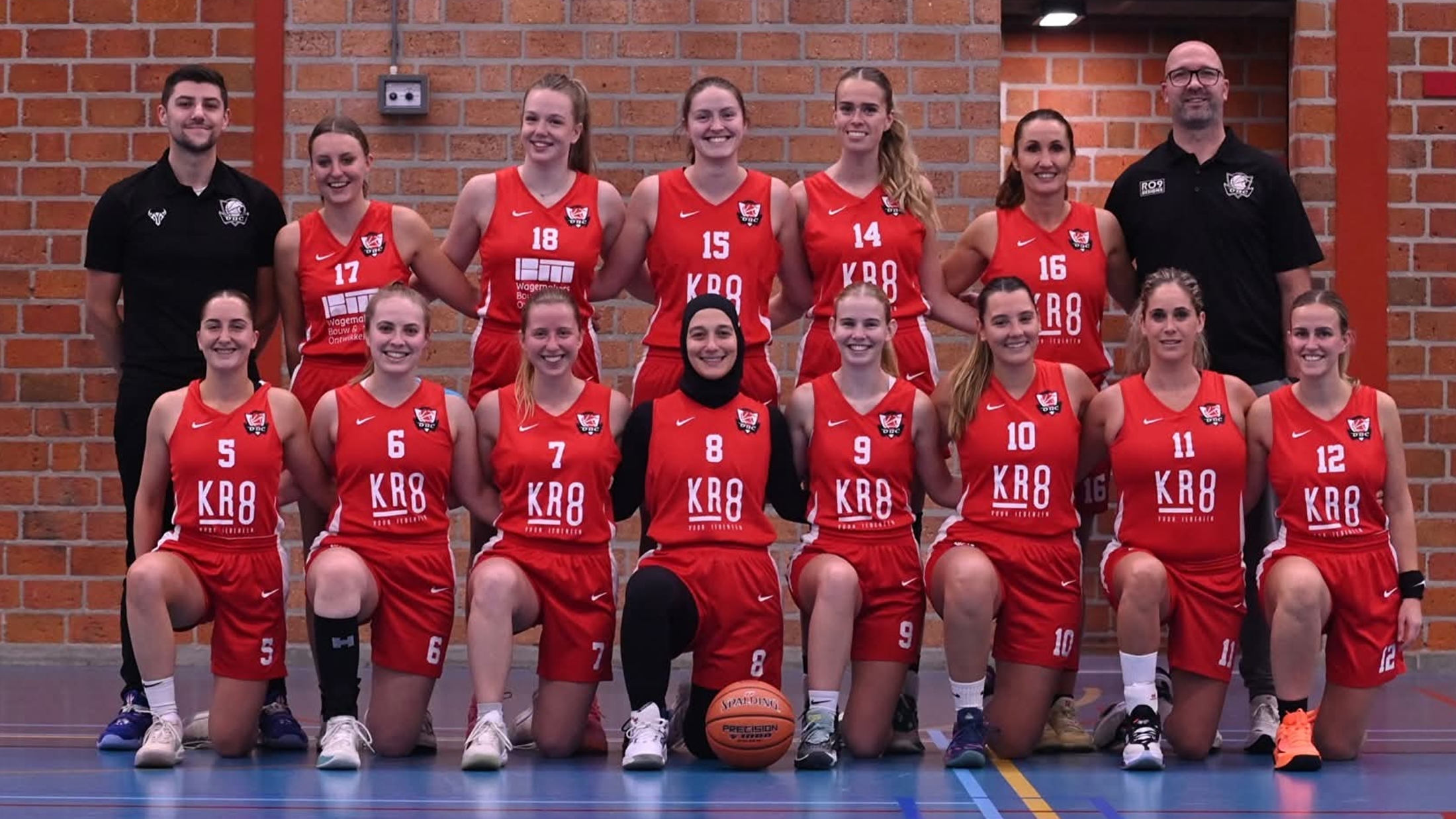 O.B.C. Oss Dames 1 RO9 wedstrijdtenues "25"26